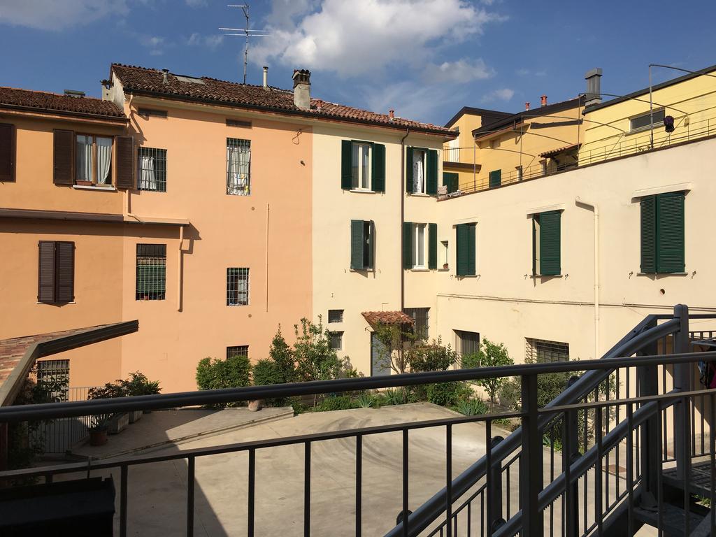 L'Archetto Hostel Cremona Exterior photo